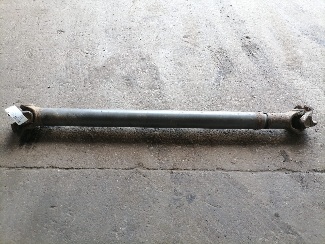 Volvo Propeller shaft 1067766 - Arbre à cardan pour Camion: photos 2 Volvo Propeller shaft 1067766 - Arbre à cardan pour Camion: photos 2