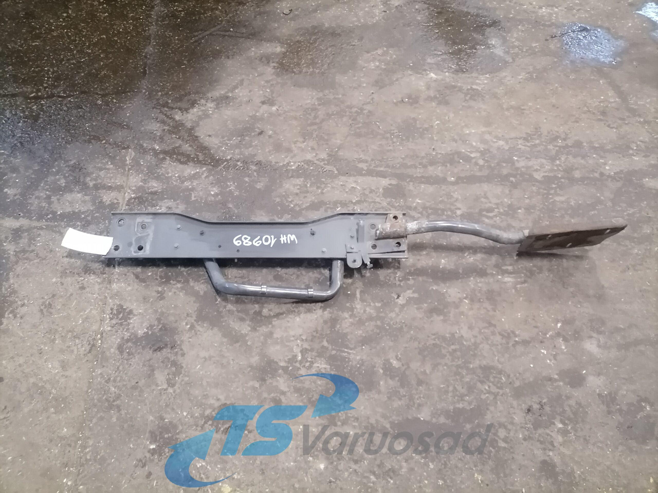 Volvo Raami vahetala 21917412 - Frame/ Châssis pour Camion: photos 2 Volvo Raami vahetala 21917412 - Frame/ Châssis pour Camion: photos 2