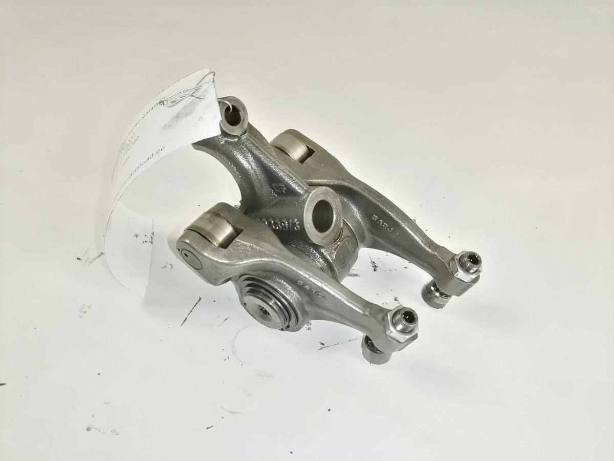 Volvo Set of rockers with shaft 21796360 - Pièce universelle pour Camion: photos 2 Volvo Set of rockers with shaft 21796360 - Pièce universelle pour Camion: photos 2