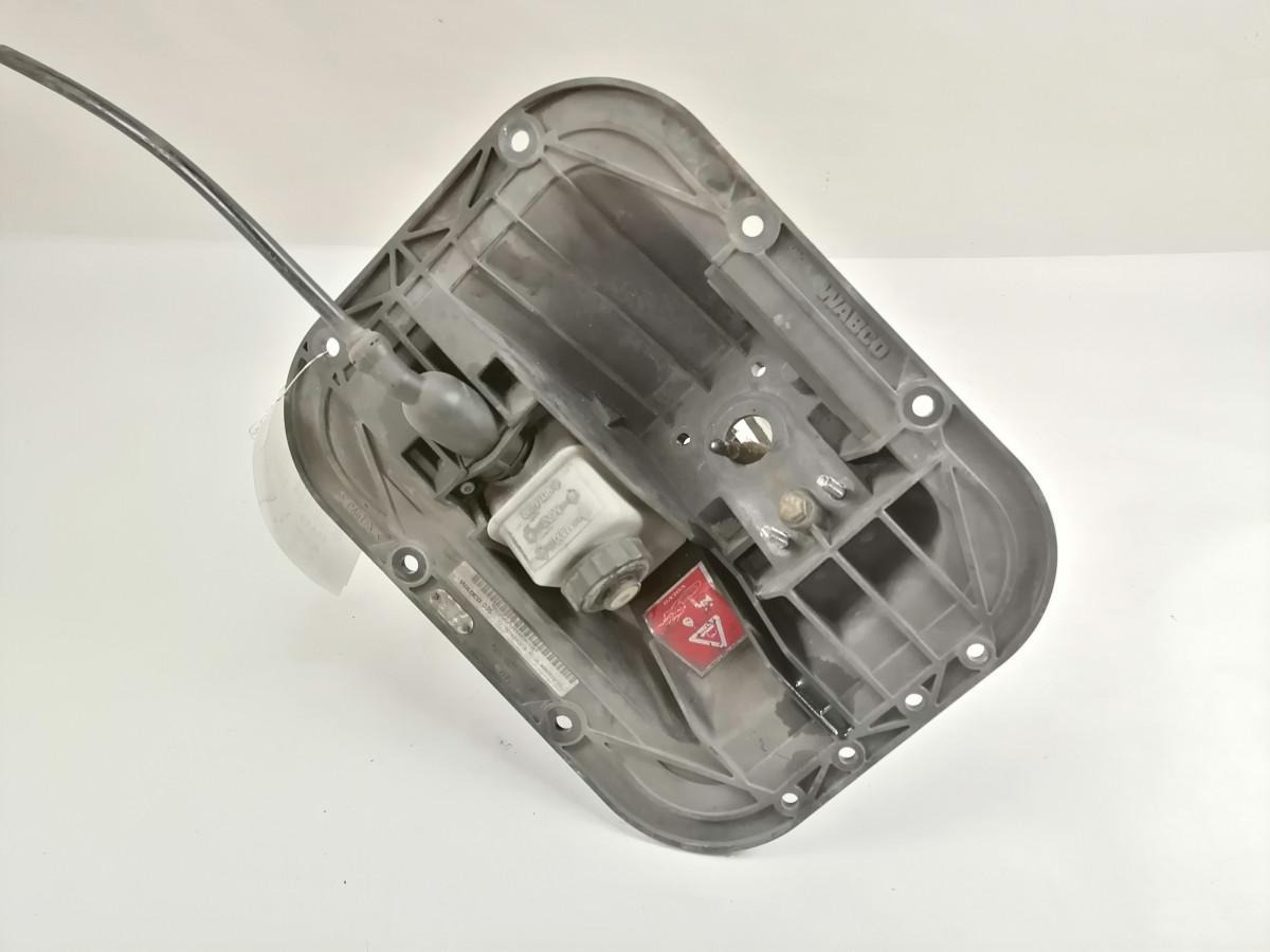 Volvo Siduri + piduri pedaalid 5010640219 - Préparation du carburant pour Camion: photos 3 Volvo Siduri + piduri pedaalid 5010640219 - Préparation du carburant pour Camion: photos 3