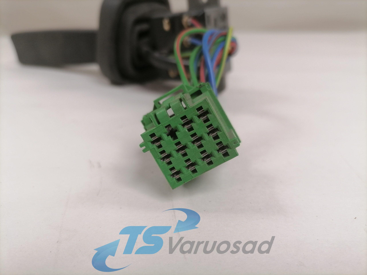 Volvo Switch, wipers 20553738 - Système électrique pour Camion: photos 3 Volvo Switch, wipers 20553738 - Système électrique pour Camion: photos 3