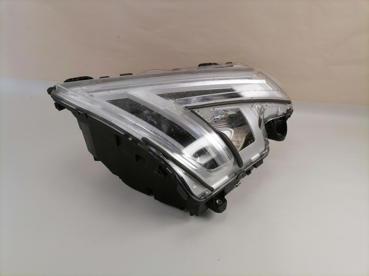 Volvo Volvo esituli, vasak (LED) 24056515 - Lumière/ Éclairage pour Camion: photos 2 Volvo Volvo esituli, vasak (LED) 24056515 - Lumière/ Éclairage pour Camion: photos 2