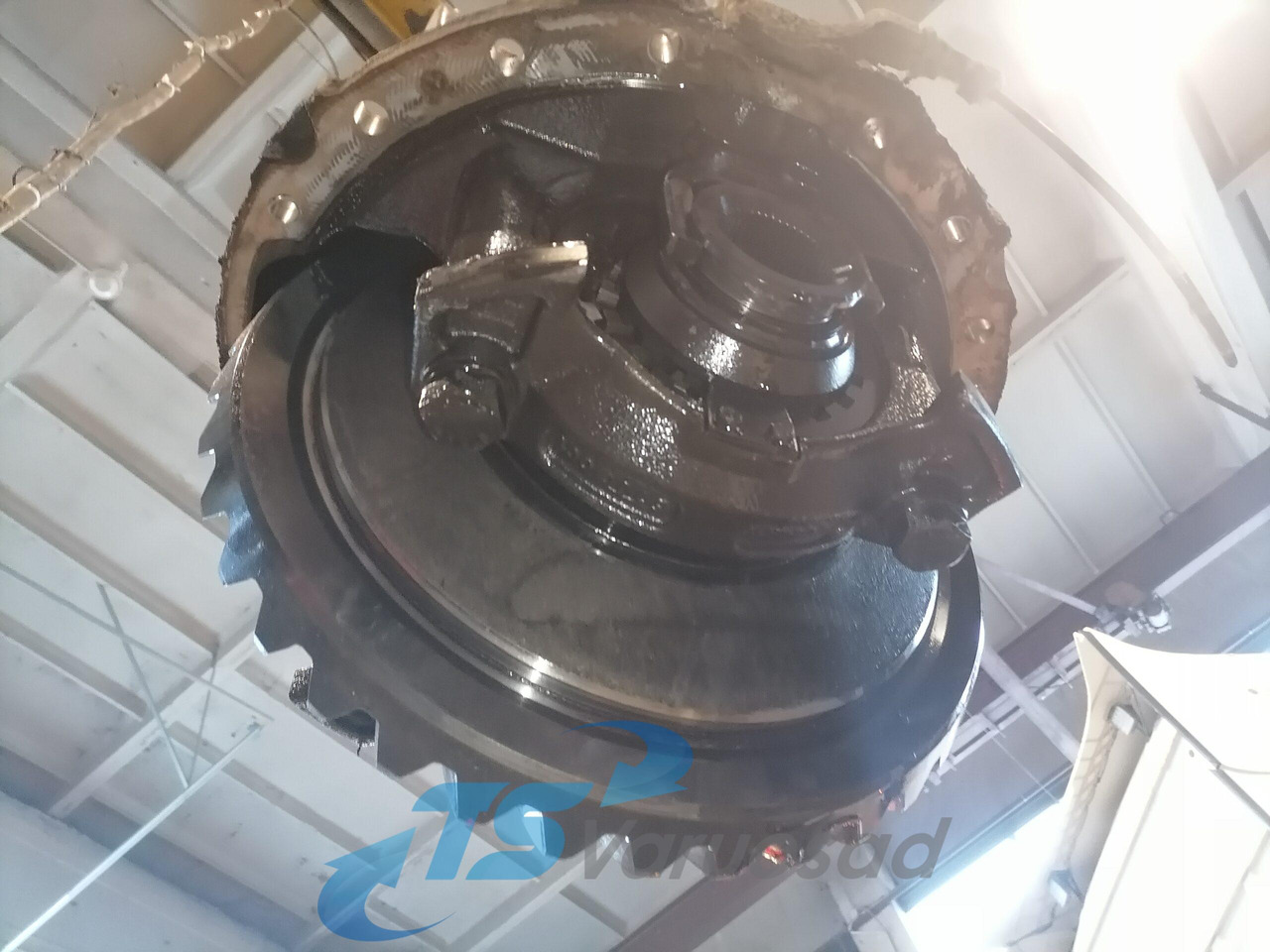 Volvo Volvo reduktor RSS1344D 2,47 21551082 - Moteur de translation pour Camion: photos 3 Volvo Volvo reduktor RSS1344D 2,47 21551082 - Moteur de translation pour Camion: photos 3