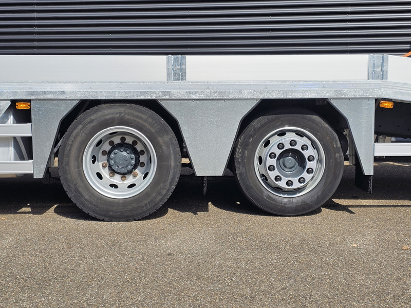 DAF XF 450 / OPRIJ - MACHINE TRANSPORT / 6x2 / EURO 6 - Remorqueuse: photos 5 DAF XF 450 / OPRIJ - MACHINE TRANSPORT / 6x2 / EURO 6 - Remorqueuse: photos 5