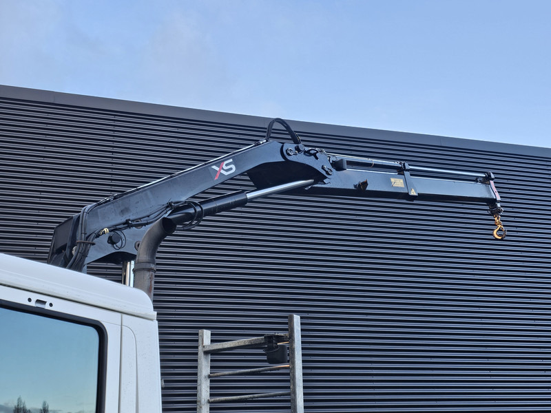 MAN TGL 12.220 / HIAB CRANE / MACHINE TRANSPORT - Camion grue: photos 2 MAN TGL 12.220 / HIAB CRANE / MACHINE TRANSPORT - Camion grue: photos 2