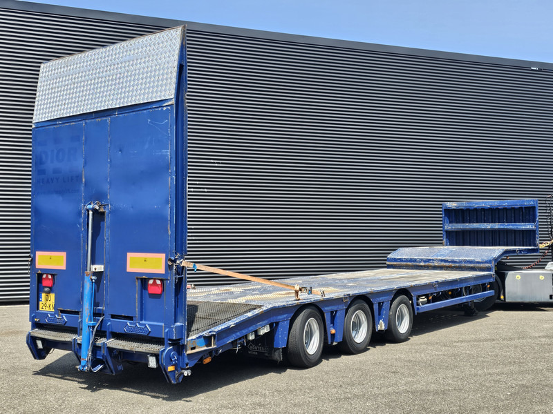 Nooteboom OSD-48-03/L / MACHINE / HYDRAULIC RAMP / HEFTRUCK - Semi-remorque surbaissé: photos 2 Nooteboom OSD-48-03/L / MACHINE / HYDRAULIC RAMP / HEFTRUCK - Semi-remorque surbaissé: photos 2