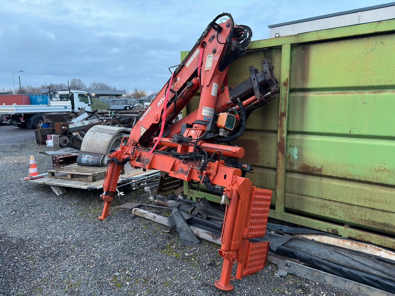 MEILLER 3S. Kipper & ATLAS Kran 65.2 - A2L - Camion benne: photos 5 MEILLER 3S. Kipper & ATLAS Kran 65.2 - A2L - Camion benne: photos 5