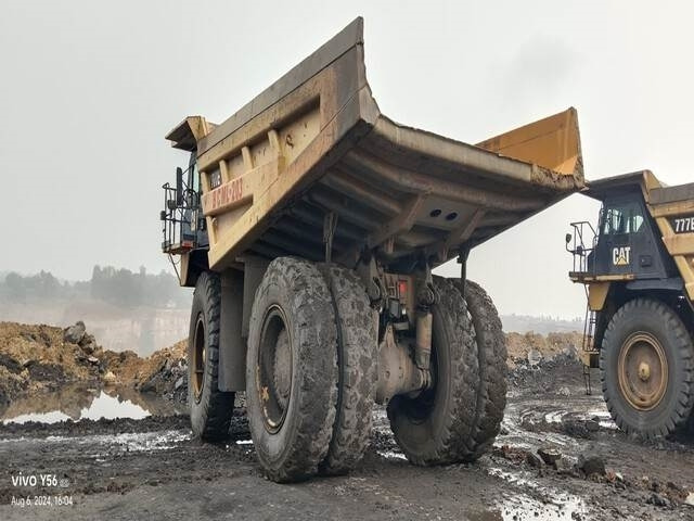 CAT 777E - Tombereau rigide: photos 2 CAT 777E - Tombereau rigide: photos 2