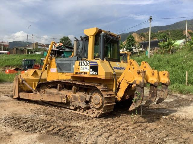 Komatsu D85EX-15 - Bulldozer: photos 2 Komatsu D85EX-15 - Bulldozer: photos 2