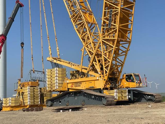 Liebherr LR1600/2 - Grue sur chenilles: photos 4 Liebherr LR1600/2 - Grue sur chenilles: photos 4