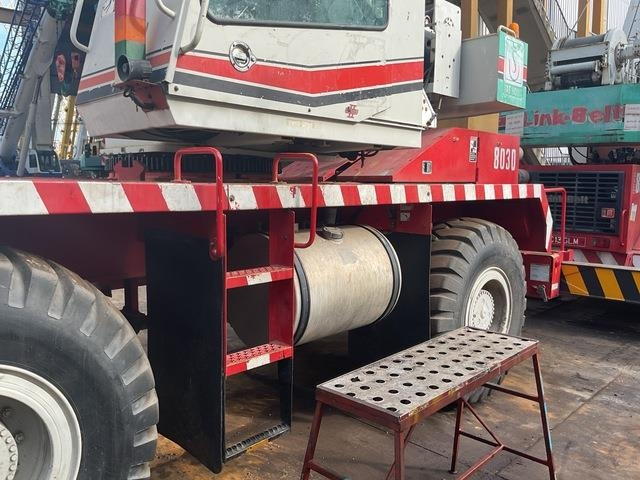 Link-Belt RTC 8030-2 - Grue automotrice lente: photos 3 Link-Belt RTC 8030-2 - Grue automotrice lente: photos 3
