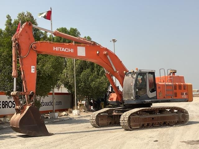 Hitachi ZX450-3F - Pelle sur chenille: photos 1 Hitachi ZX450-3F - Pelle sur chenille: photos 1