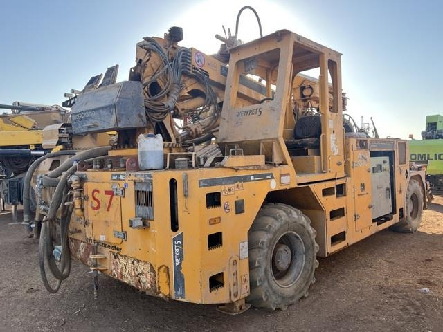 Putzmeister WETKRET5 - Camion pompe: photos 1 Putzmeister WETKRET5 - Camion pompe: photos 1