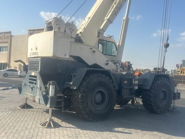 Grue automotrice lente Terex RT555: photos 20