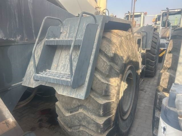 Grue automotrice lente Terex RT555: photos 17