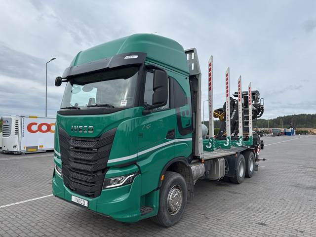 Iveco X-Way 570 - Camion grue: photos 1 Iveco X-Way 570 - Camion grue: photos 1