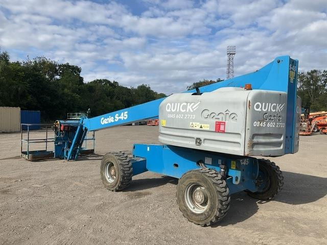 Genie S45 - Nacelle télescopique: photos 2 Genie S45 - Nacelle télescopique: photos 2