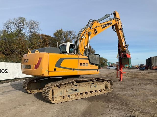 Liebherr R922LC - Pelle sur chenille: photos 3 Liebherr R922LC - Pelle sur chenille: photos 3