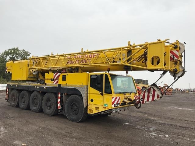 Terex Demag AC100 - Grue tout-terrain: photos 4 Terex Demag AC100 - Grue tout-terrain: photos 4