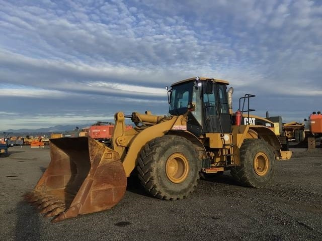 CAT 966G - Chargeuse sur pneus: photos 1 CAT 966G - Chargeuse sur pneus: photos 1