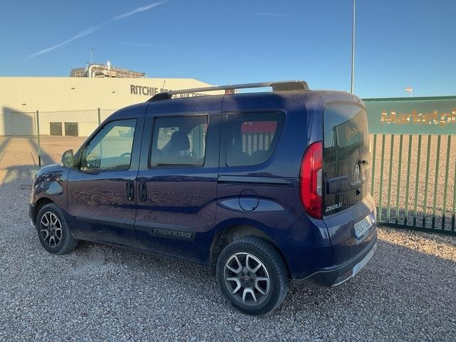 Fiat Doblo - Voiture: photos 2 Fiat Doblo - Voiture: photos 2