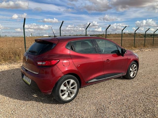 Renault Clio - Voiture: photos 3 Renault Clio - Voiture: photos 3