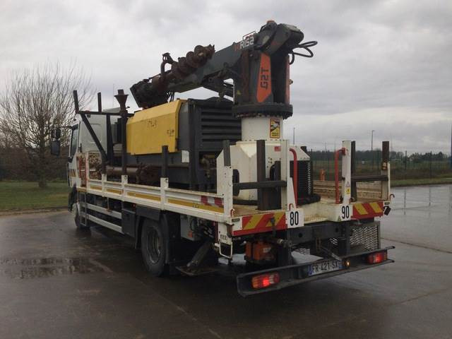 Renault D250 - Foreuse: photos 2 Renault D250 - Foreuse: photos 2