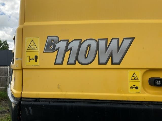 Pelle sur pneus Yanmar B110W: photos 8
