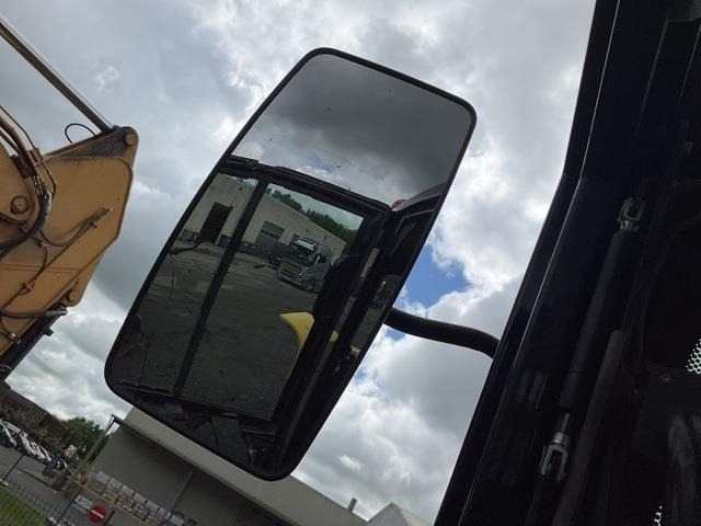 Pelle sur pneus Yanmar B110W: photos 20