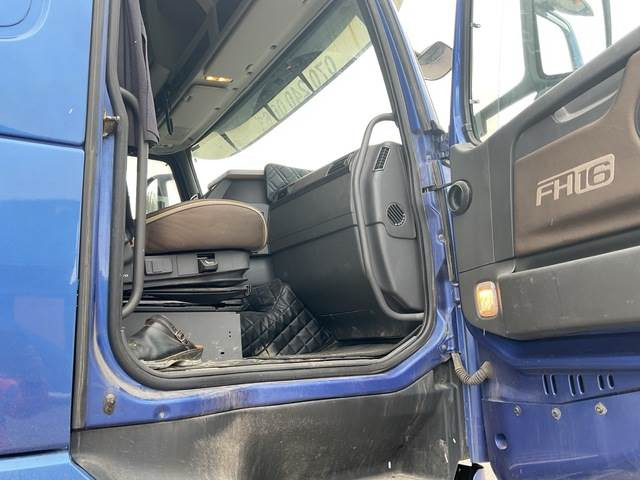 Tracteur routier Volvo FH16: photos 11