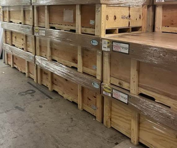 Quantity of (7) Unused StarCharge Titan 180Kw EV C - Outil/ Équipement: photos 2 Quantity of (7) Unused StarCharge Titan 180Kw EV C - Outil/ Équipement: photos 2