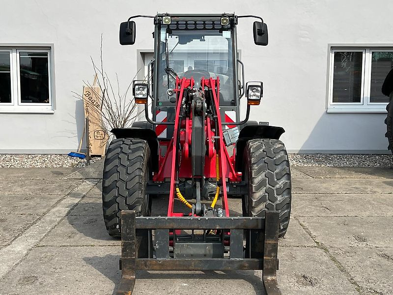 Weidemann 3080 LP - Chargeuse sur pneus: photos 3 Weidemann 3080 LP - Chargeuse sur pneus: photos 3