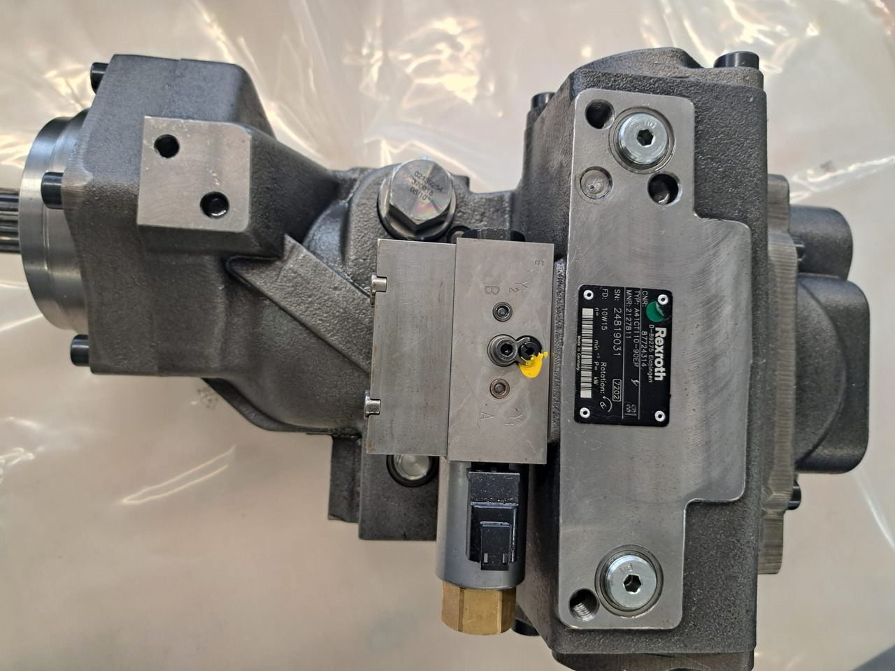 REXROTH A41CT 110 - 90 EP - Pompe hydraulique pour Tracteur agricole: photos 1 REXROTH A41CT 110 - 90 EP - Pompe hydraulique pour Tracteur agricole: photos 1