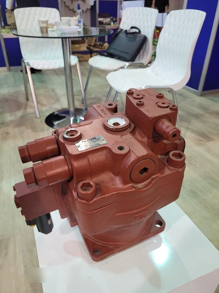 Kawasaki KPM M5X180CHB - Moteur hydraulique pour Pelle: photos 1 Kawasaki KPM M5X180CHB - Moteur hydraulique pour Pelle: photos 1