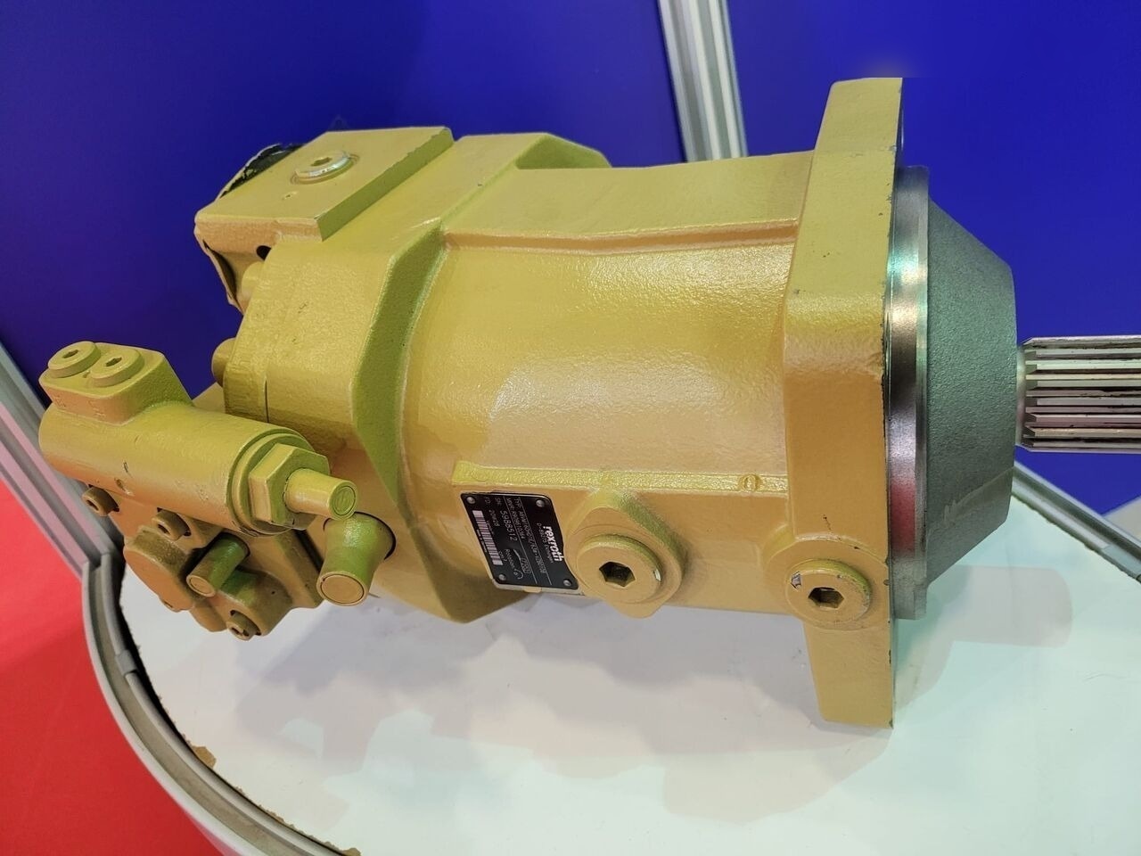 Rexroth R909610364 A6VM160HD1E / 63W  for pile driver - Moteur hydraulique pour Mât de battage: photos 2 Rexroth R909610364 A6VM160HD1E / 63W  for pile driver - Moteur hydraulique pour Mât de battage: photos 2