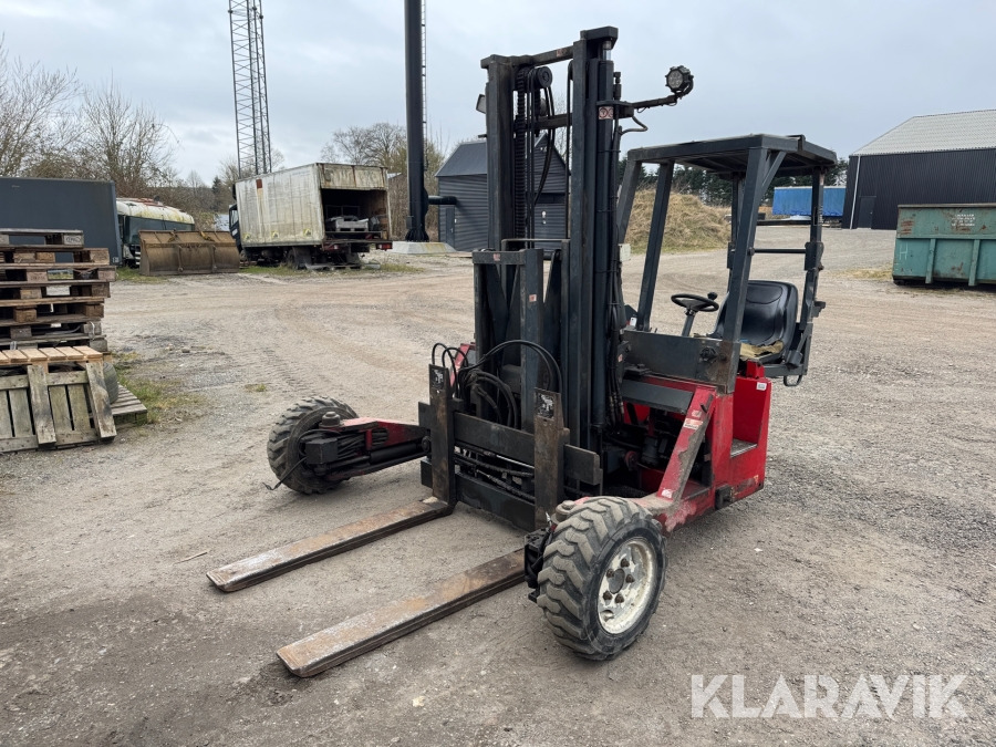 Medbringer truck Moffett M4 25.4 - Matériel de manutention: photos 1 Medbringer truck Moffett M4 25.4 - Matériel de manutention: photos 1