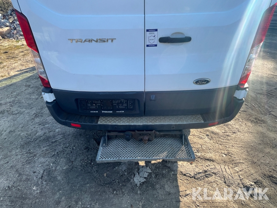 Véhicule utilitaire Varevogn Ford Transit: photos 9