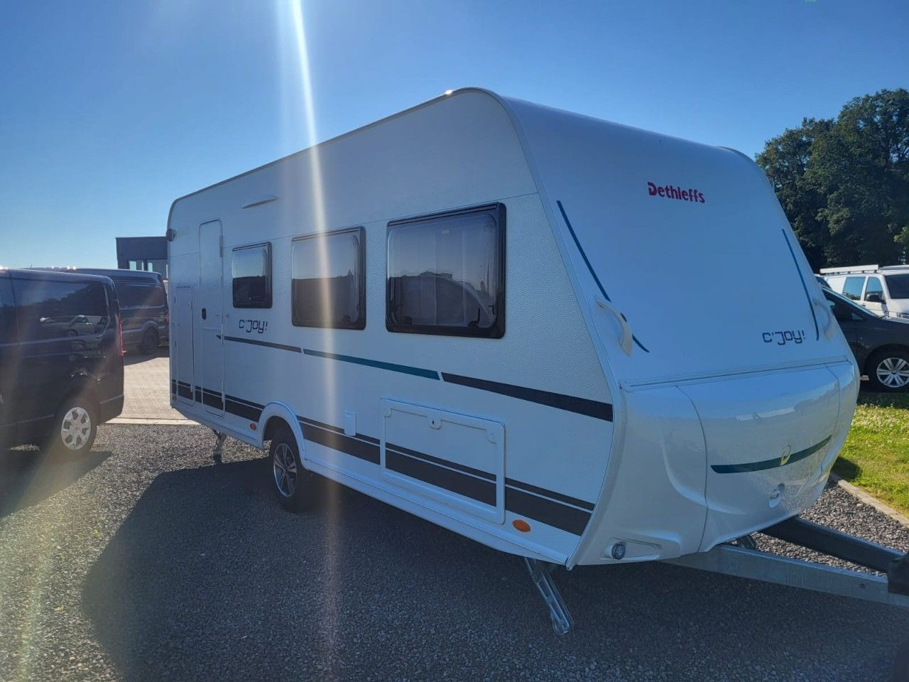 Dethleffs Wohnanhänger C-Joy 480 QLK - Caravane: photos 4 Dethleffs Wohnanhänger C-Joy 480 QLK - Caravane: photos 4