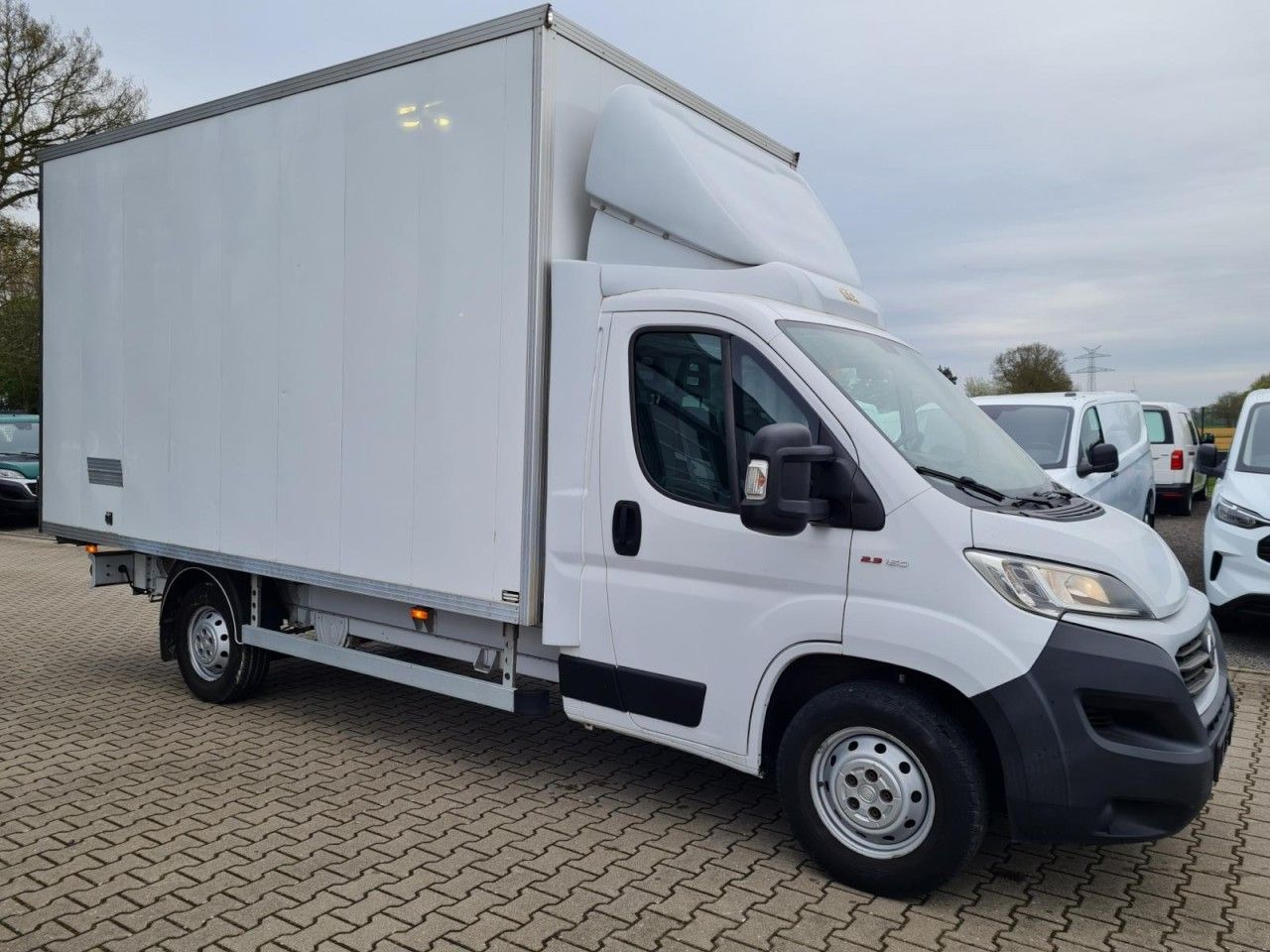 Fiat Ducato 35 Koffer 150 maxi Multijet Klima - Fourgon grand volume: photos 3 Fiat Ducato 35 Koffer 150 maxi Multijet Klima - Fourgon grand volume: photos 3