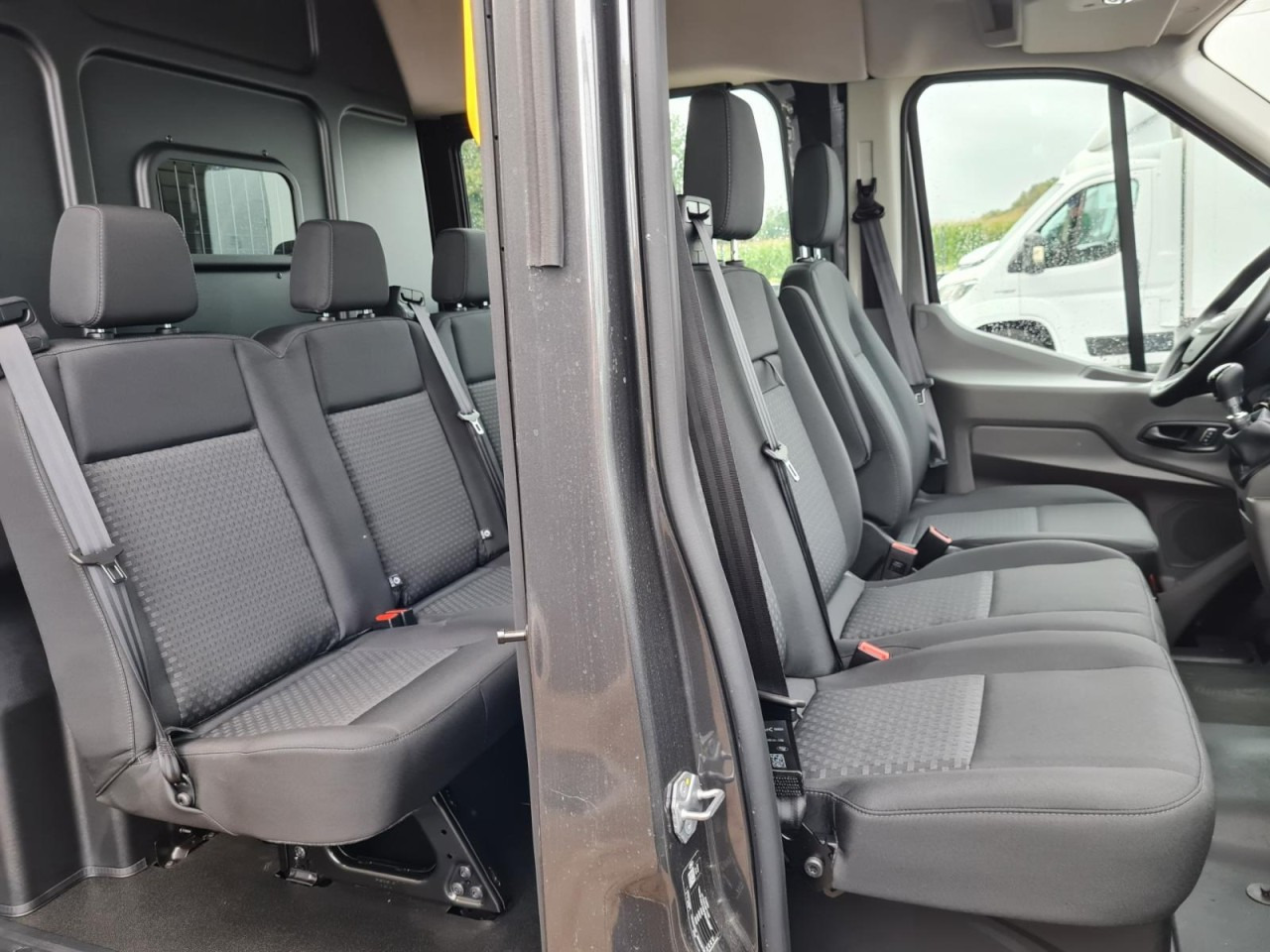 Ford Transit 3,5t Kasten Doka TDCi L3 Trend AHK Kamera - Fourgon utilitaire, Utilitaire double cabine: photos 4 Ford Transit 3,5t Kasten Doka TDCi L3 Trend AHK Kamera - Fourgon utilitaire, Utilitaire double cabine: photos 4