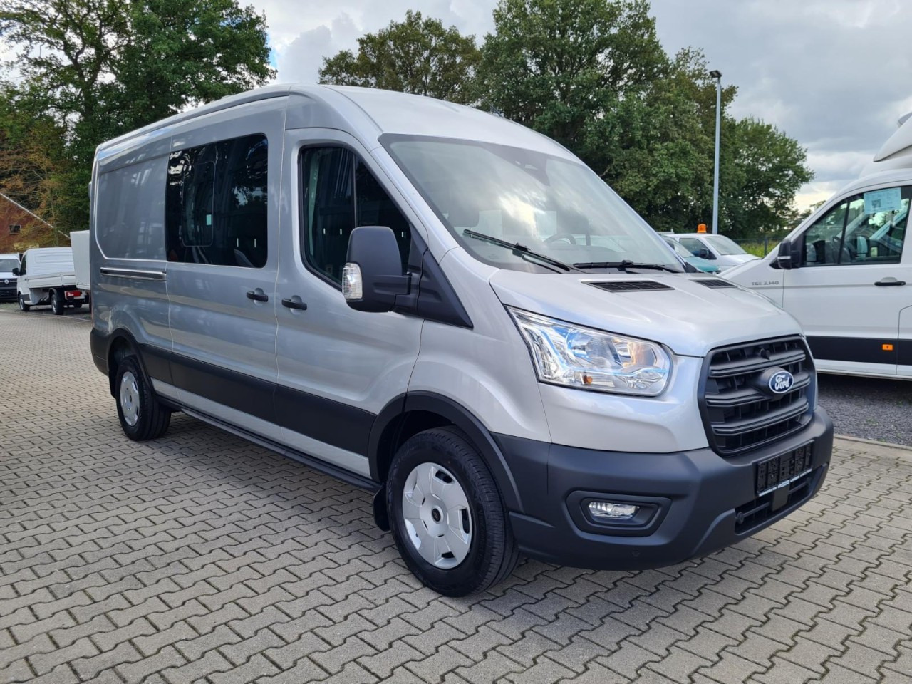 Ford Transit 3,5t Kasten Doka TDCi L3 Trend AHK PDC KAMERA - Fourgon utilitaire, Utilitaire double cabine: photos 3 Ford Transit 3,5t Kasten Doka TDCi L3 Trend AHK PDC KAMERA - Fourgon utilitaire, Utilitaire double cabine: photos 3
