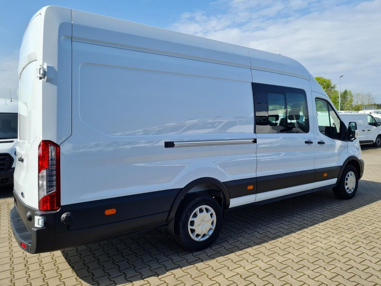 Ford Transit 350 Kasten L4H3 Doka Trend Mixto RWD - Fourgon utilitaire, Utilitaire double cabine: photos 4 Ford Transit 350 Kasten L4H3 Doka Trend Mixto RWD - Fourgon utilitaire, Utilitaire double cabine: photos 4