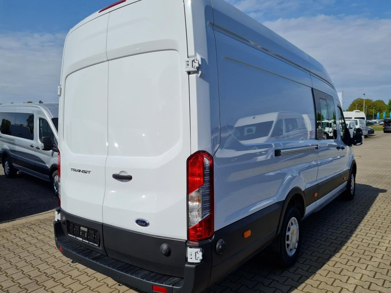 Ford Transit 350 Kasten L4H3 Doka Trend Mixto RWD - Fourgon utilitaire, Utilitaire double cabine: photos 5 Ford Transit 350 Kasten L4H3 Doka Trend Mixto RWD - Fourgon utilitaire, Utilitaire double cabine: photos 5