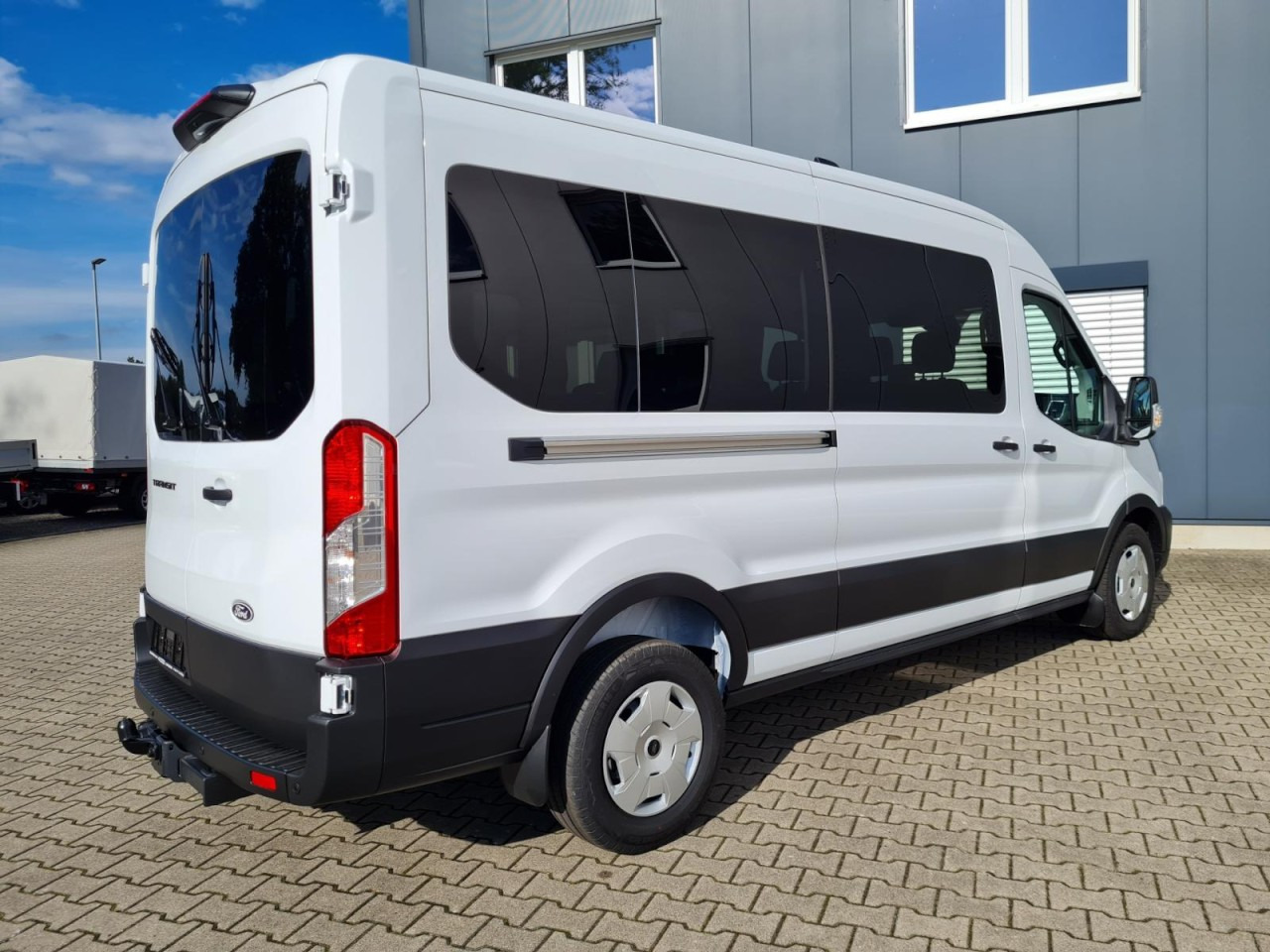 Ford Transit 350 Kombi TDCi L3 Trend 9 Sitzer AUTOMATIK - Utilitaire double cabine: photos 4 Ford Transit 350 Kombi TDCi L3 Trend 9 Sitzer AUTOMATIK - Utilitaire double cabine: photos 4