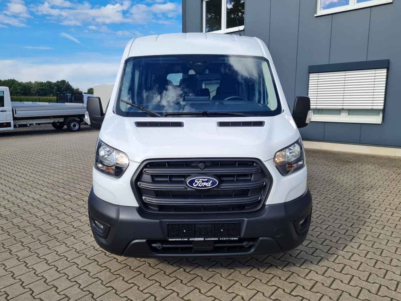 Ford Transit 350 Kombi TDCi L3 Trend 9 Sitzer AUTOMATIK - Utilitaire double cabine: photos 2 Ford Transit 350 Kombi TDCi L3 Trend 9 Sitzer AUTOMATIK - Utilitaire double cabine: photos 2