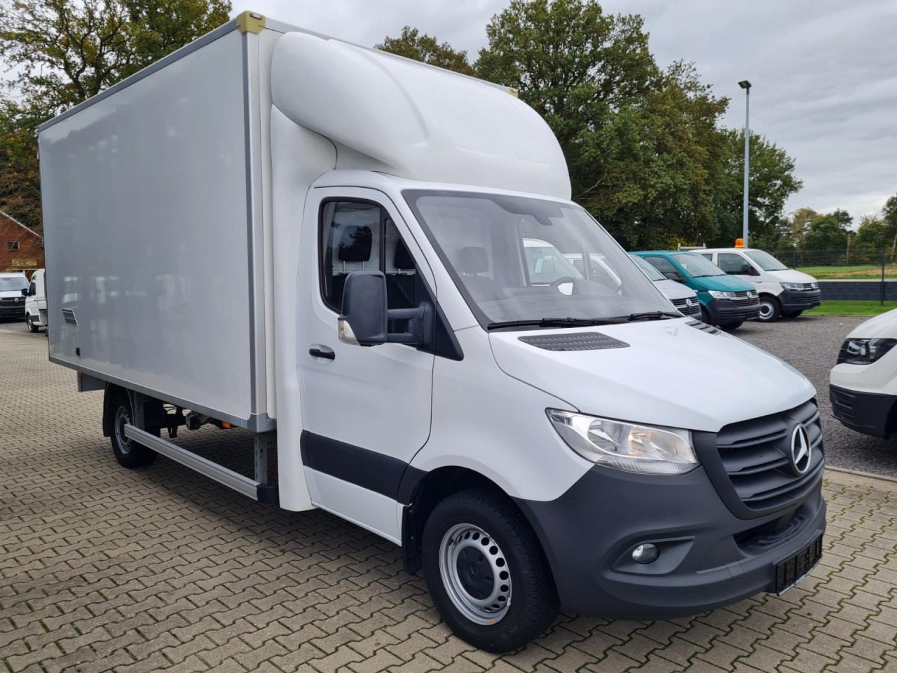 Mercedes-Benz Sprinter 315 CDI Koffer RWD KLIMA TEMPOMAT - Fourgon grand volume: photos 3 Mercedes-Benz Sprinter 315 CDI Koffer RWD KLIMA TEMPOMAT - Fourgon grand volume: photos 3