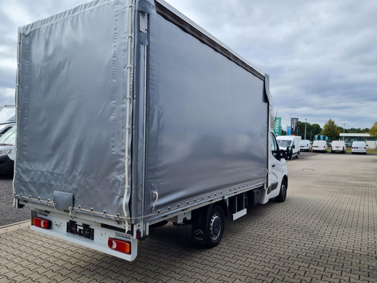 Renault Master 3,5t Pritsche Plane Schlafkab. dCi 165 KL - Utilitaire rideaux coulissants (PLSC): photos 5 Renault Master 3,5t Pritsche Plane Schlafkab. dCi 165 KL - Utilitaire rideaux coulissants (PLSC): photos 5