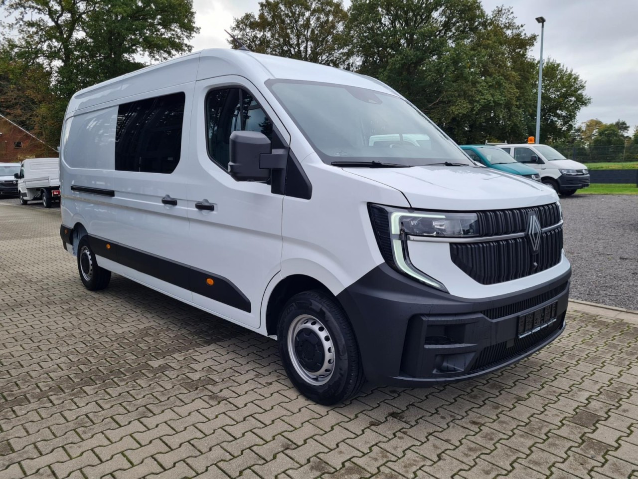 Renault Master 35 Kasten dCi Doka L3H2 KLIMA TEMPOMAT - Utilitaire double cabine: photos 3 Renault Master 35 Kasten dCi Doka L3H2 KLIMA TEMPOMAT - Utilitaire double cabine: photos 3