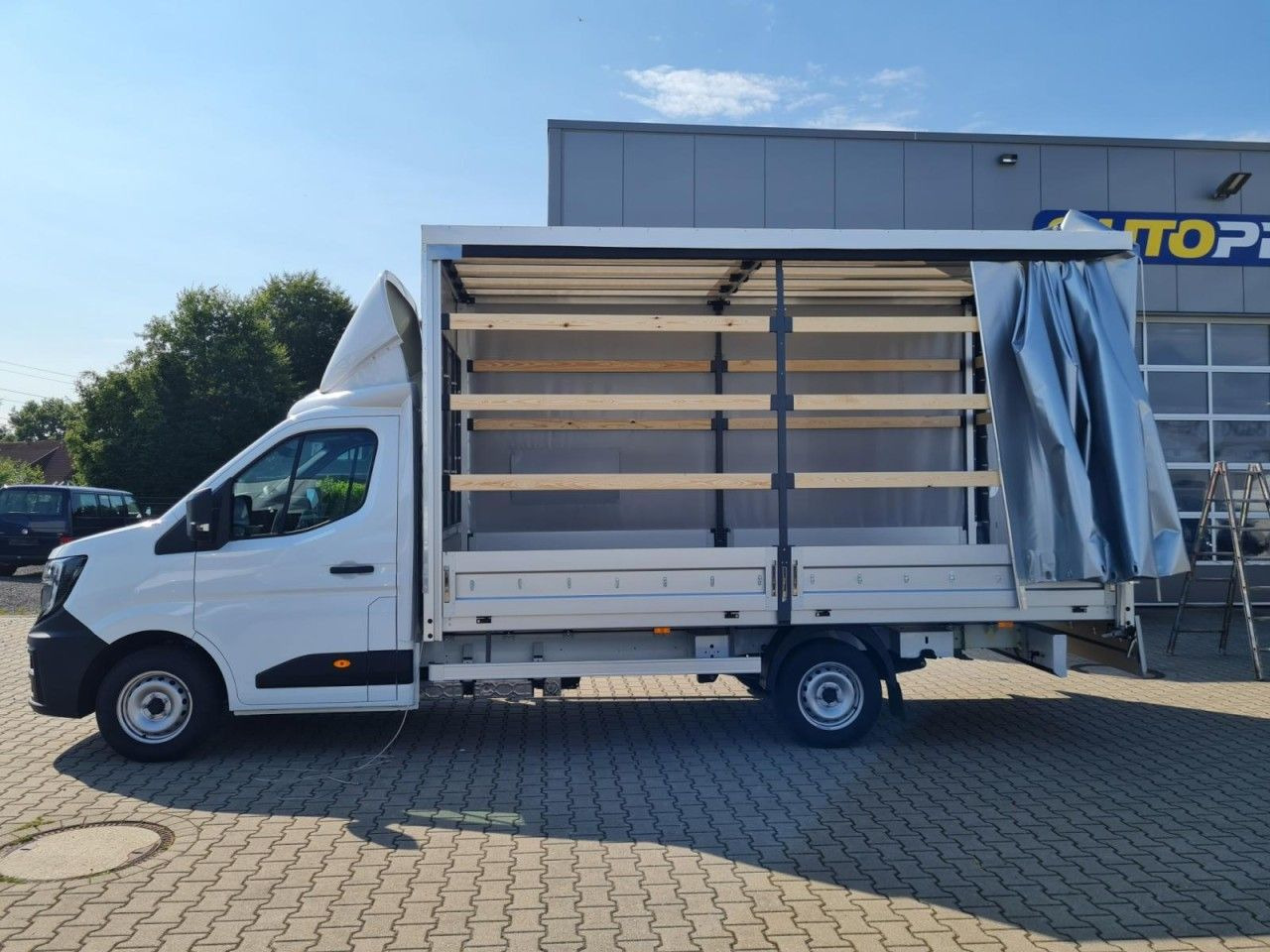 Renault Master 35 Pritsche Schiebe Plane dCi 170 - Utilitaire rideaux coulissants (PLSC): photos 2 Renault Master 35 Pritsche Schiebe Plane dCi 170 - Utilitaire rideaux coulissants (PLSC): photos 2
