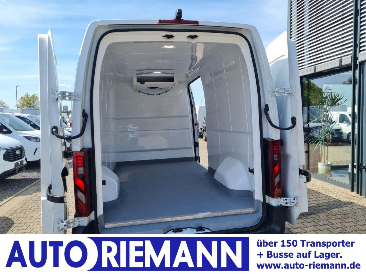 Renault Master New 35 Kühlkasten Carrier L3 KAMERA KLIMA - Utilitaire frigorifique: photos 1 Renault Master New 35 Kühlkasten Carrier L3 KAMERA KLIMA - Utilitaire frigorifique: photos 1
